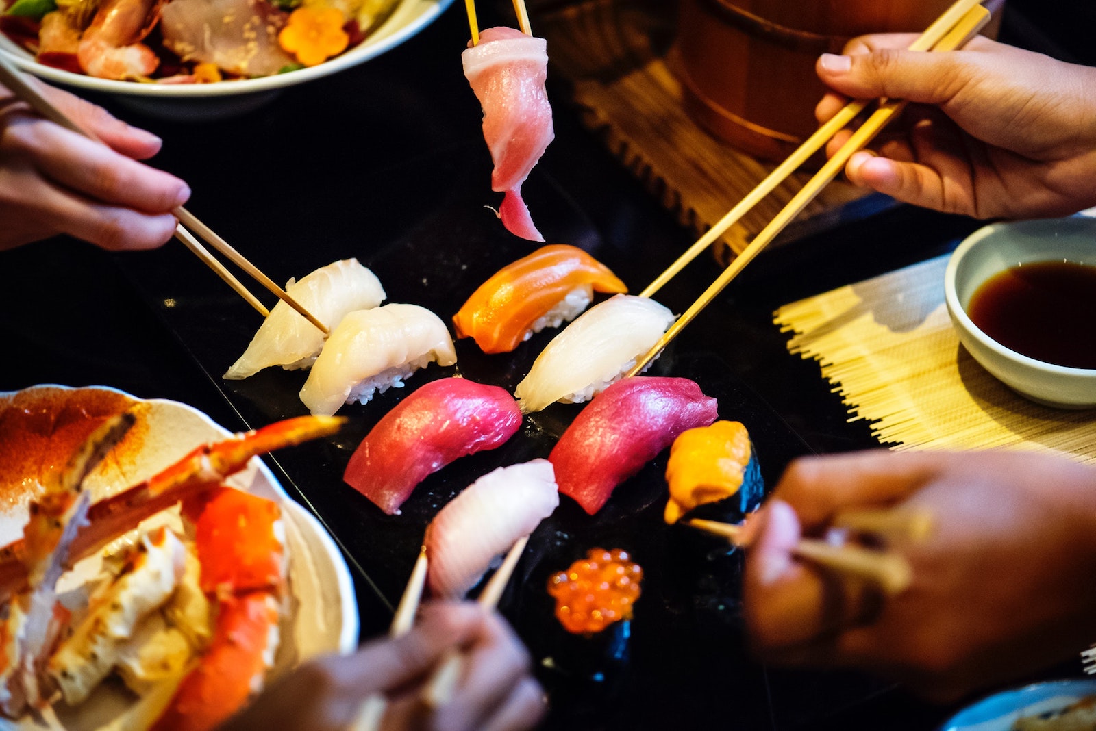 Pengaruh Asia Timur dalam Tren Makanan Kita: Ikut-ikutan atau Suka Beneran?