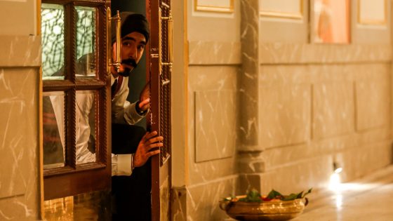 hotel mumbai (2019) review indonesia