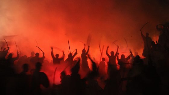 hooligans dan sepak bola indonesia