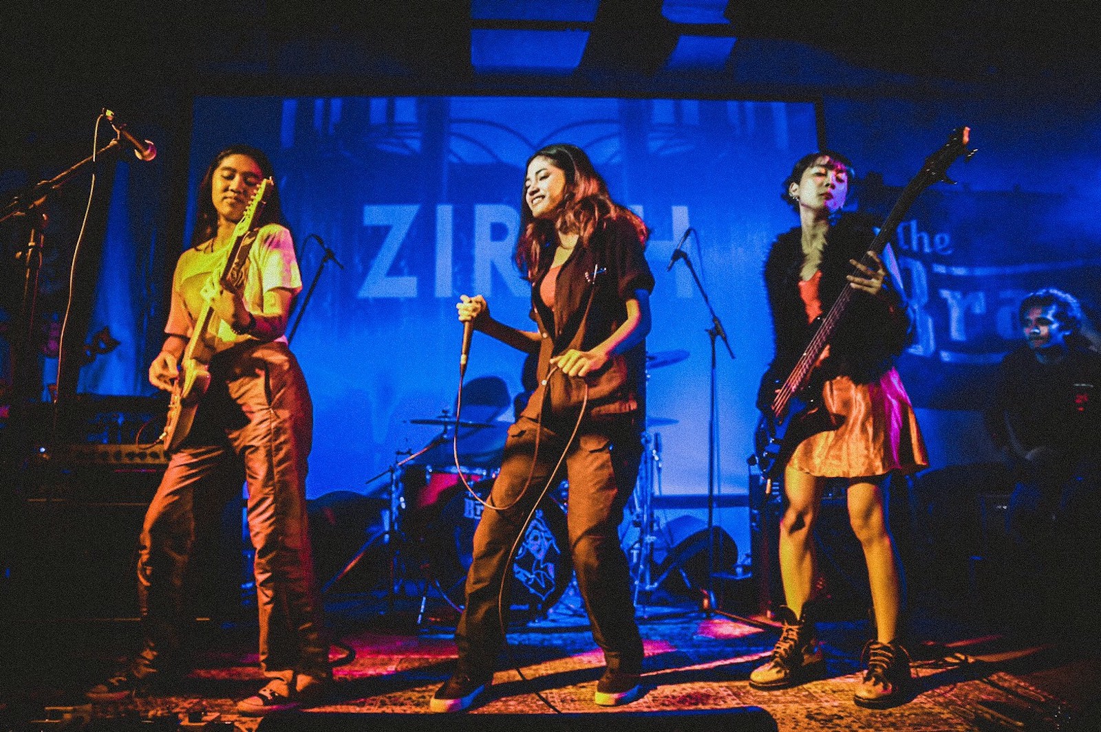 Zirah Band