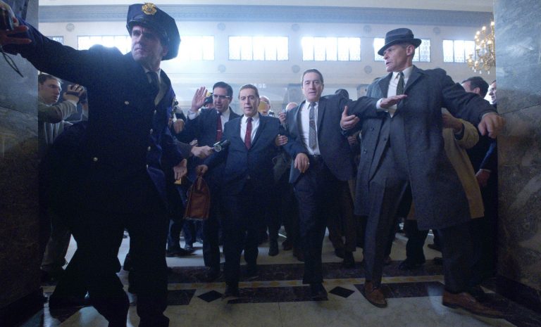 The Irishman Review: Kisah Pembunuh Bayaran dengan Storytelling yang