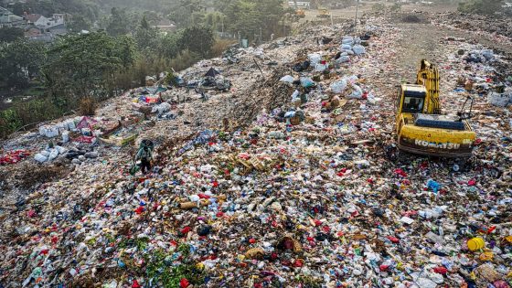 Sampah daur ulang plastik