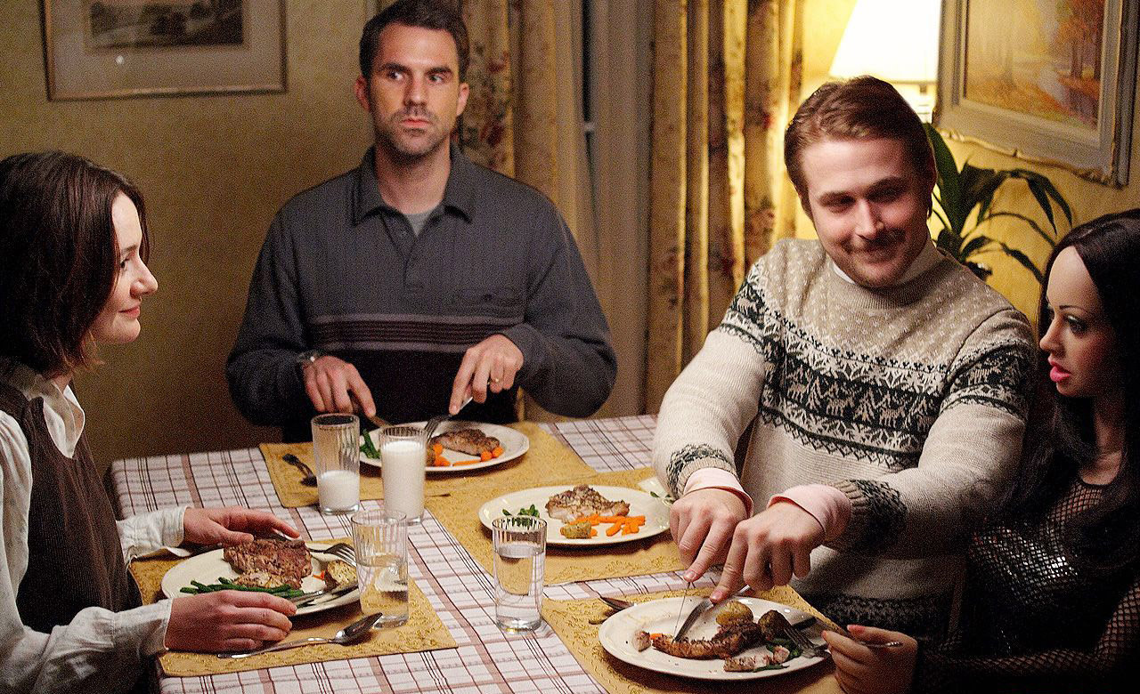 Lars and The Real Girl Review Seorang Introvert yang Dicintai Cultura