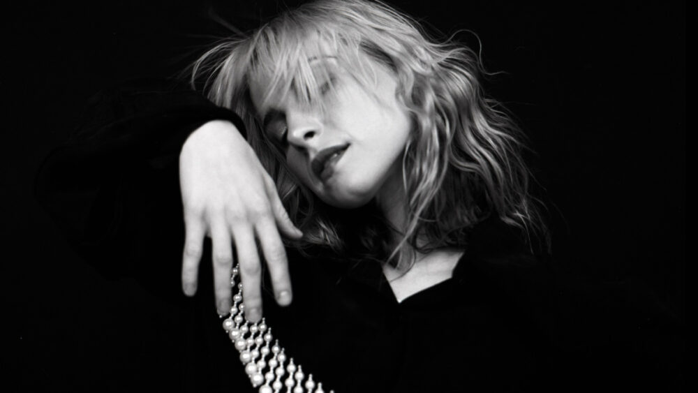 Hayley Williams Petals For Armor Album Review Cultura