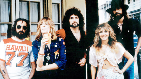 Fleetwood Mac adalah band rock Amerika-Inggris yang cukup dikenal luas pada tahun 70-an.