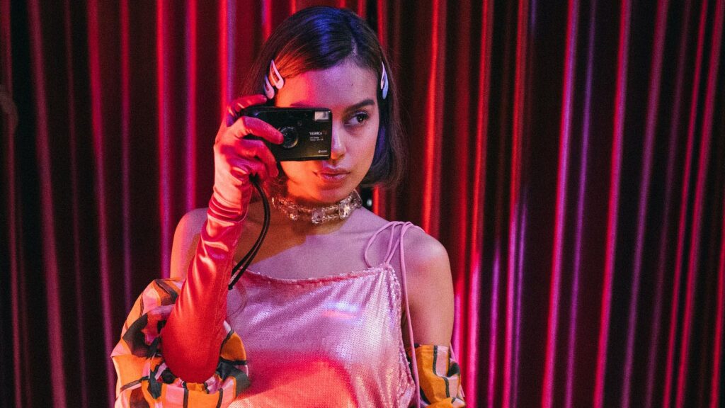 diskoria laleilmanino eva celia chrisye single review diskoria laleilmanino eva celia chrisye single review
