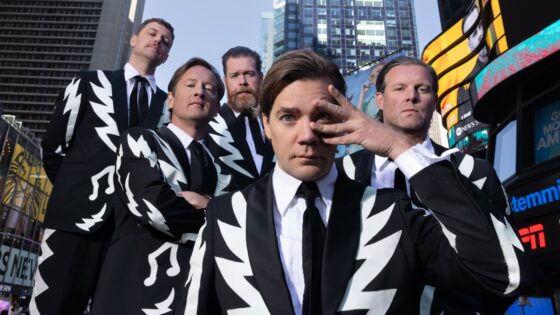 The Hives: The Death of Randy Fitzsimmons