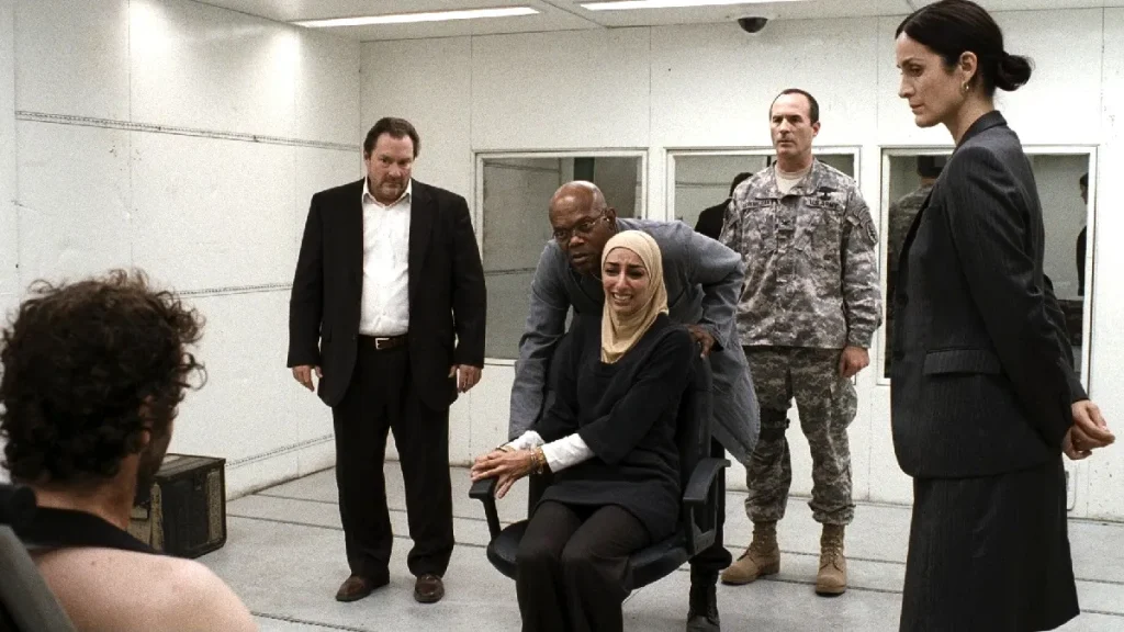 Thriller psikologis yang menantang batas etika dan memaksa penonton menghadapi pertanyaan paling gelap tentang keamanan dan kemanusiaan.