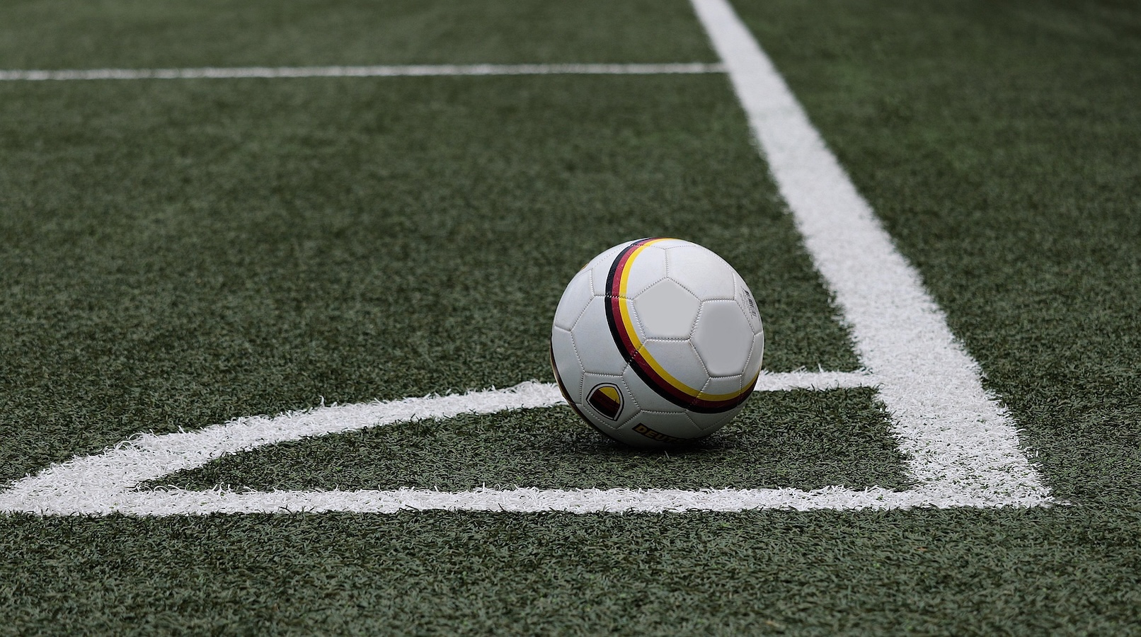 Understanding Home Advantage in Football Predictions